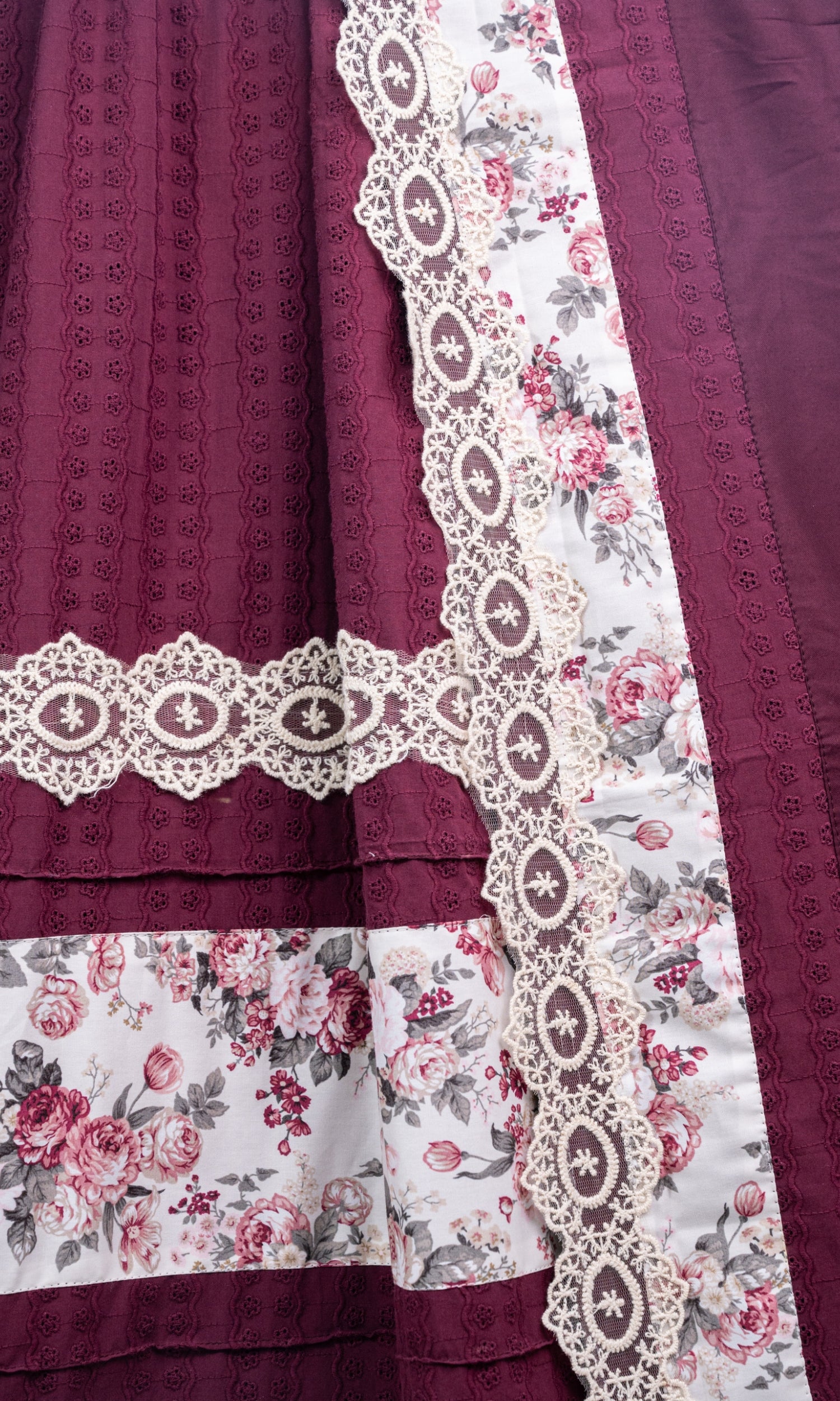 Royal Plum Floral Premium Rida