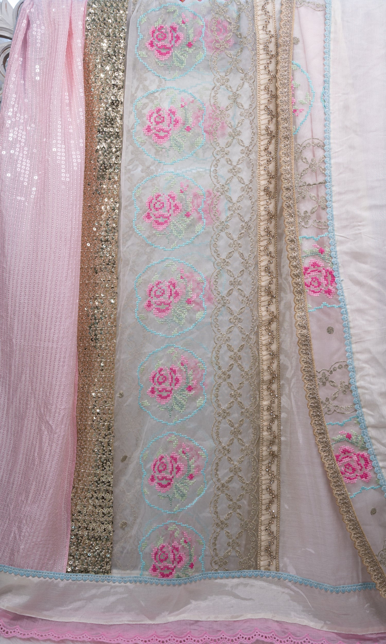 Blush Pink Rose Garden Luxe Rida