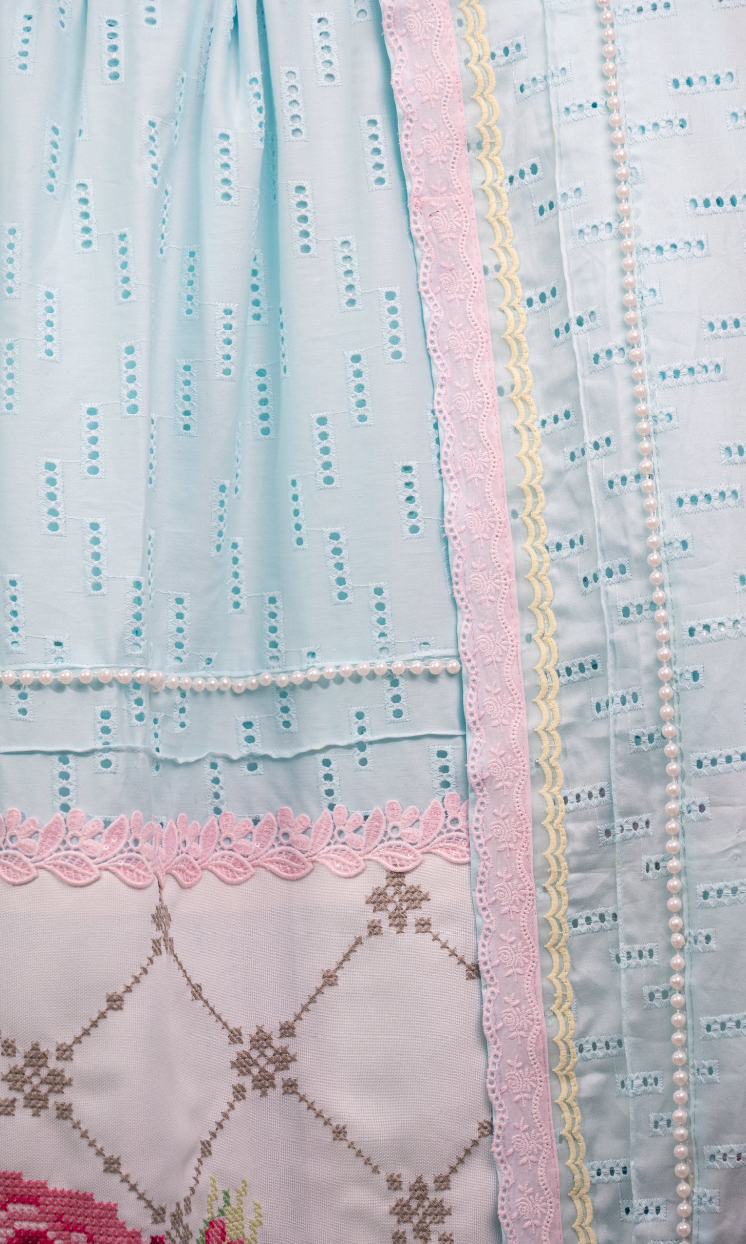 Powder Blue Rose Garden Premium Rida