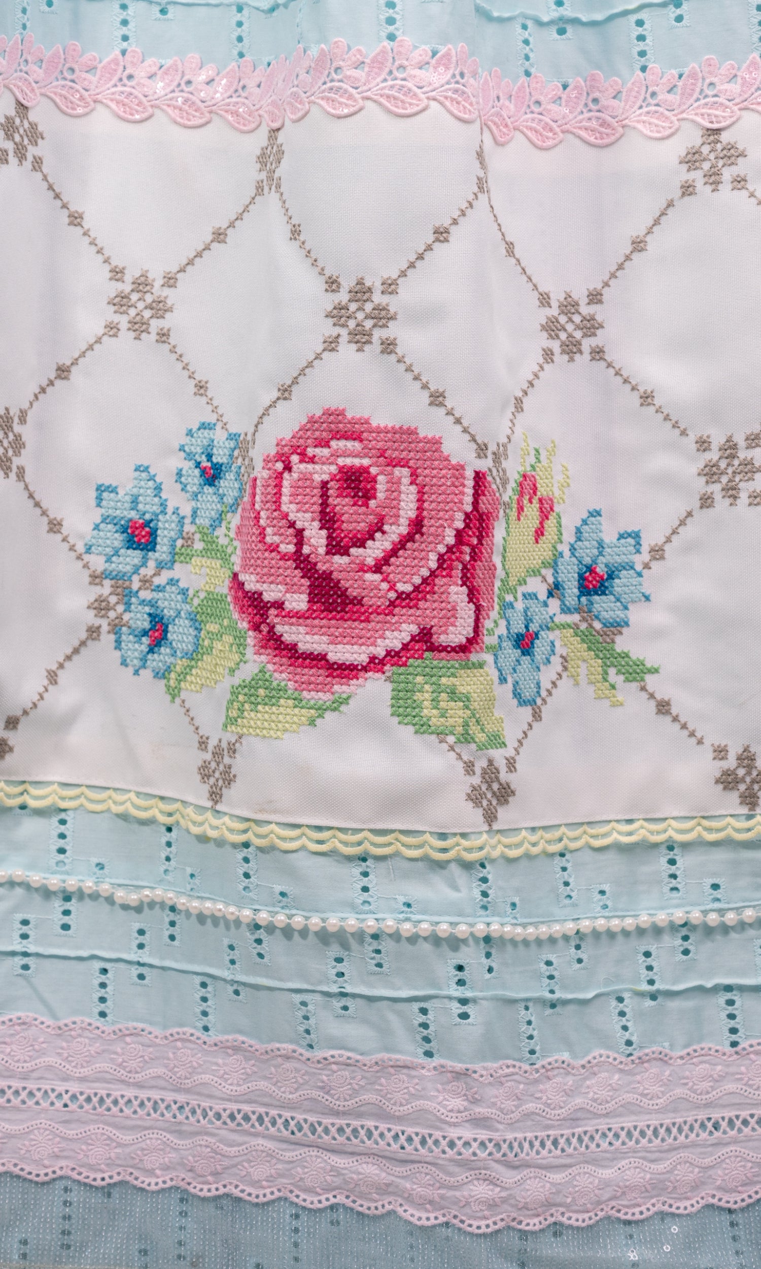 Powder Blue Rose Garden Premium Rida