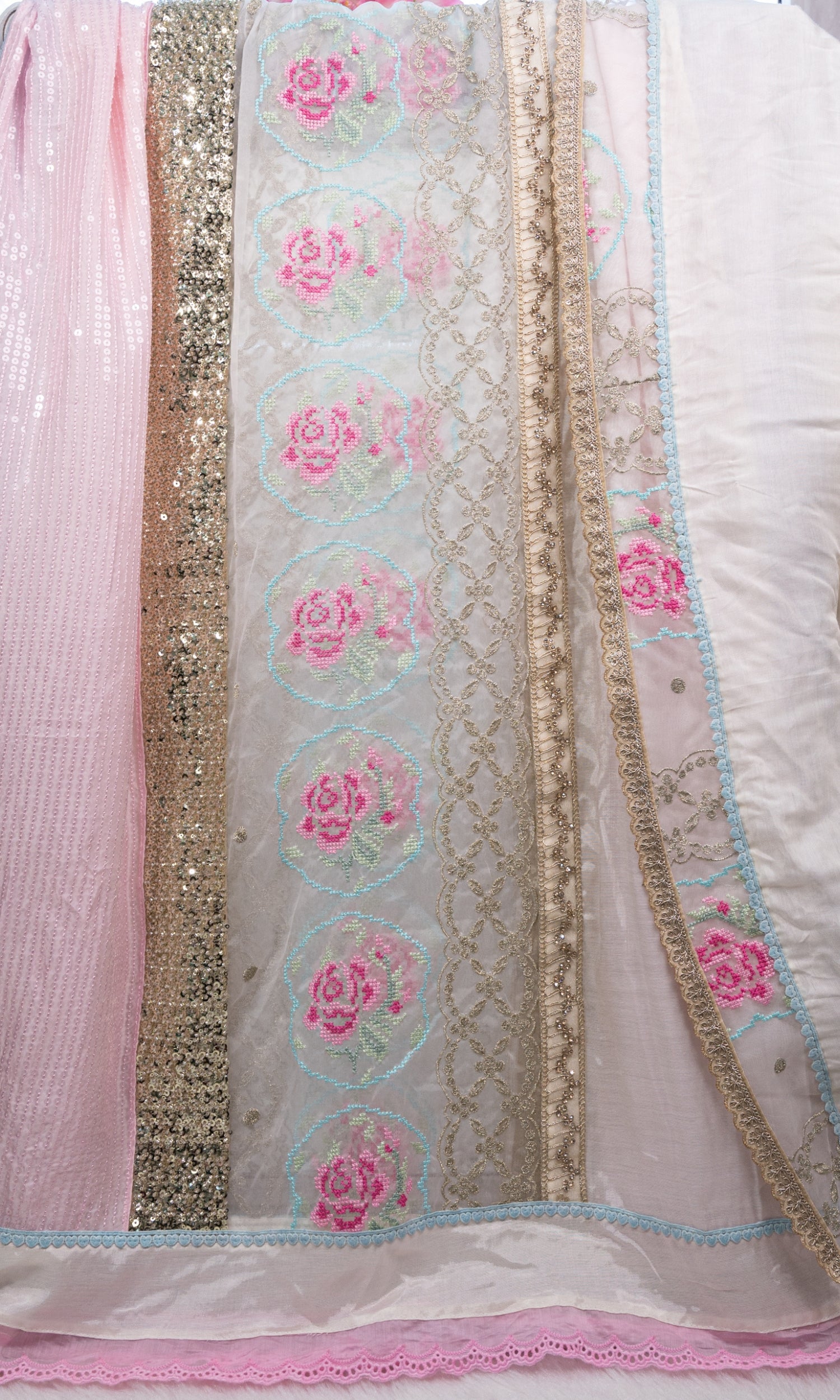Blush Pink Rose Garden Luxe Rida