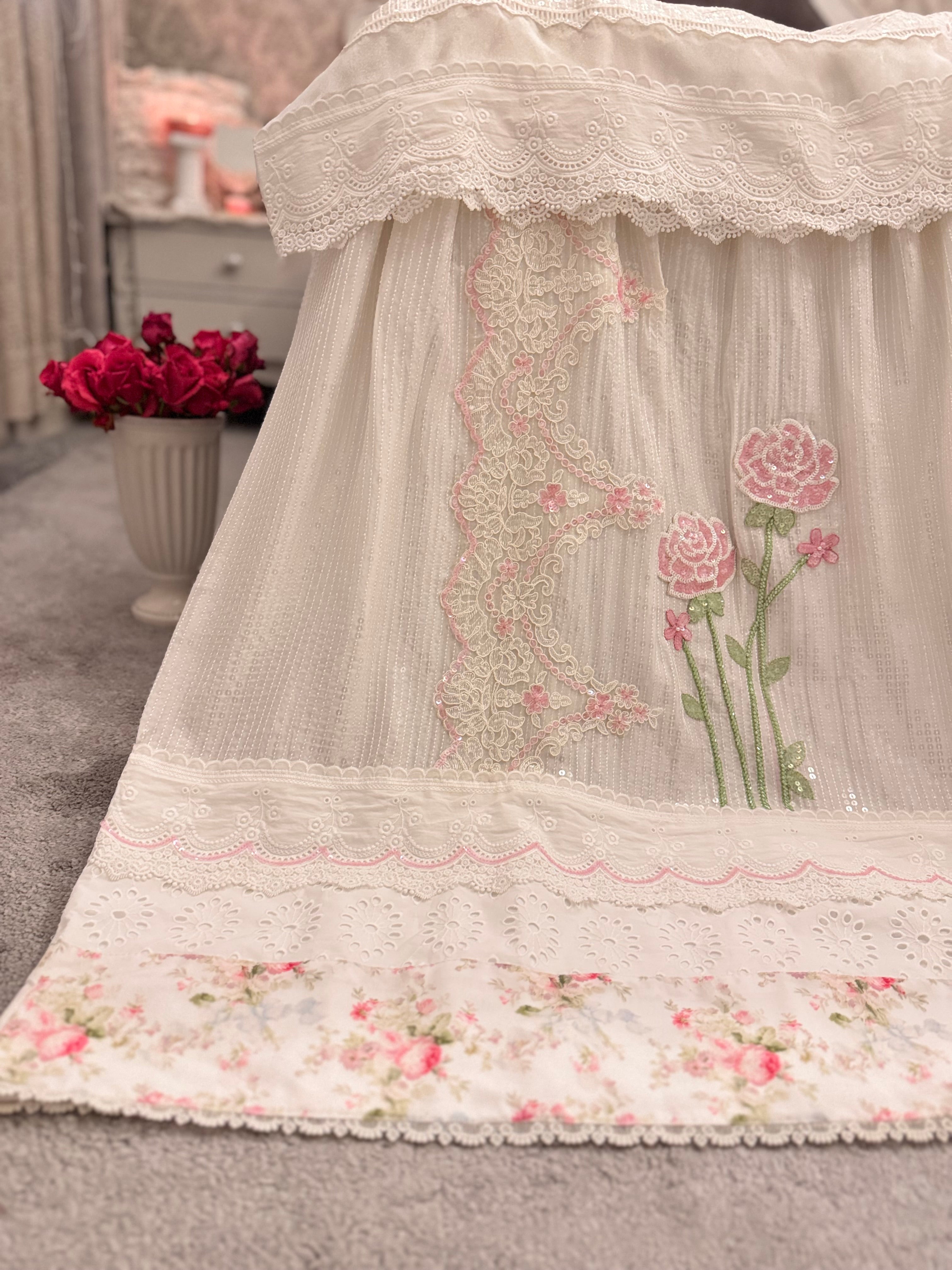 The Rose Veil Heirloom