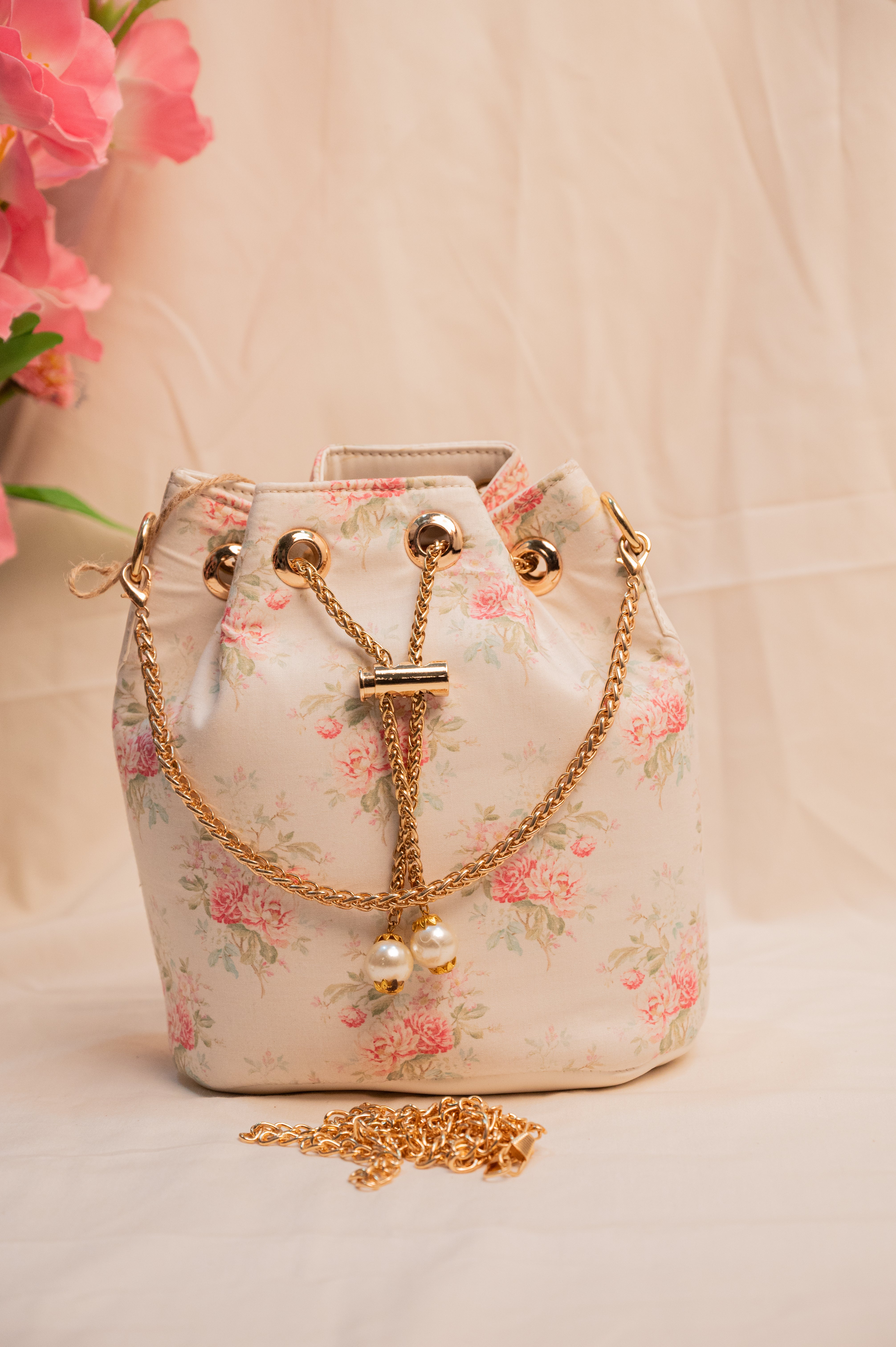Soft peony drawstrings