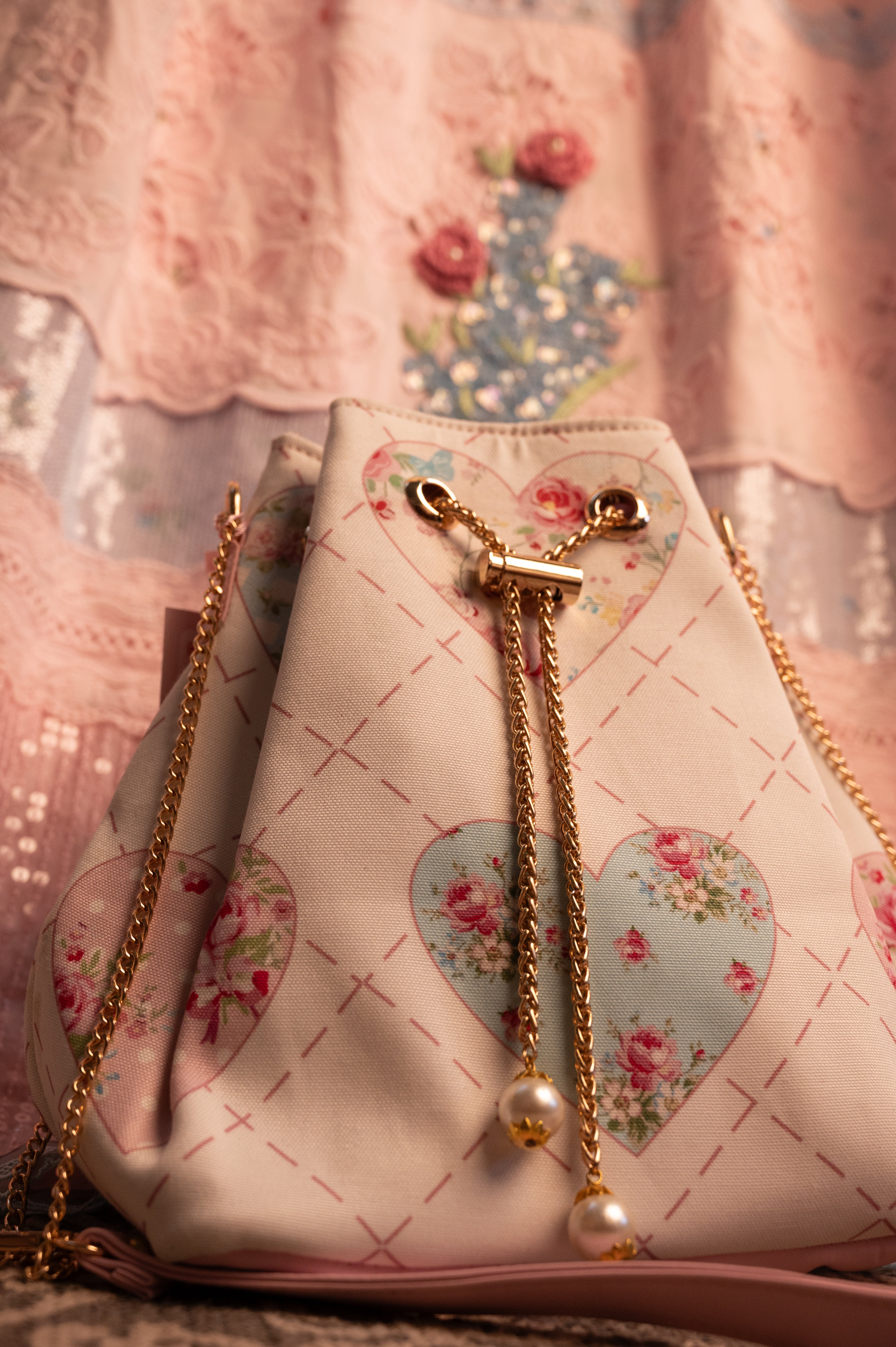 Cute heart print sling