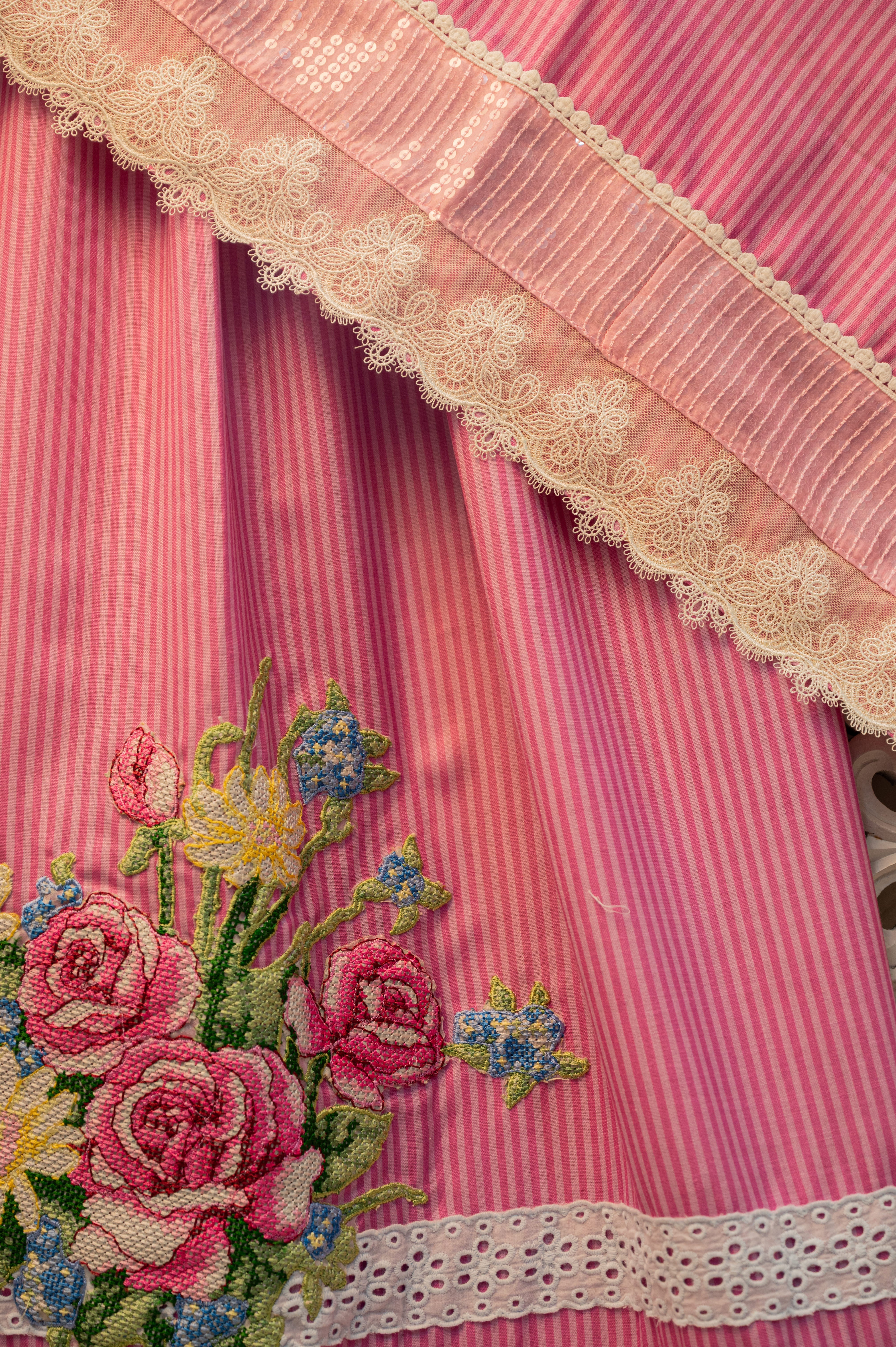 The Vintage Pink Pinstripe Rida