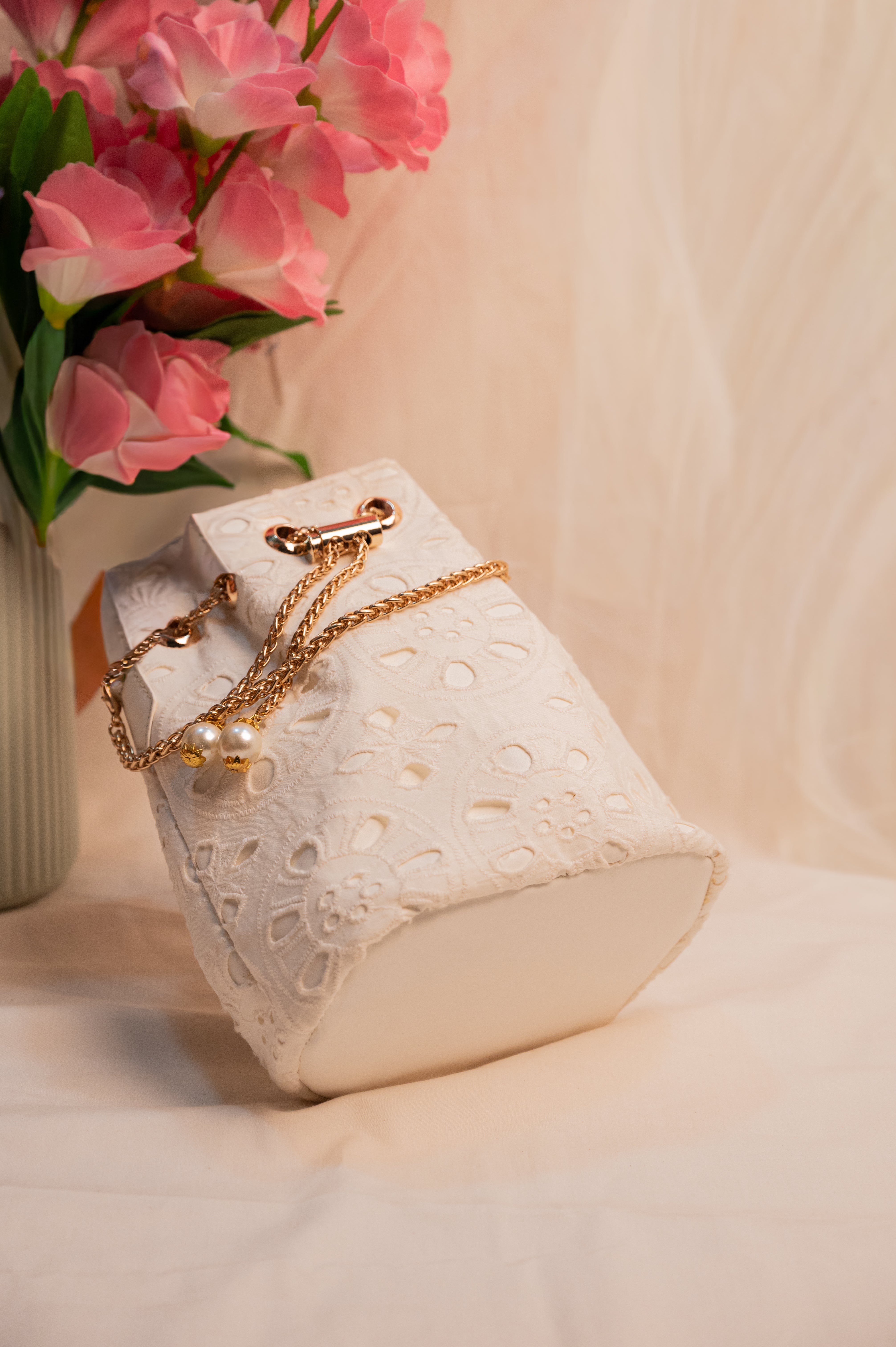 The Vintage Cream Lace Pouch
