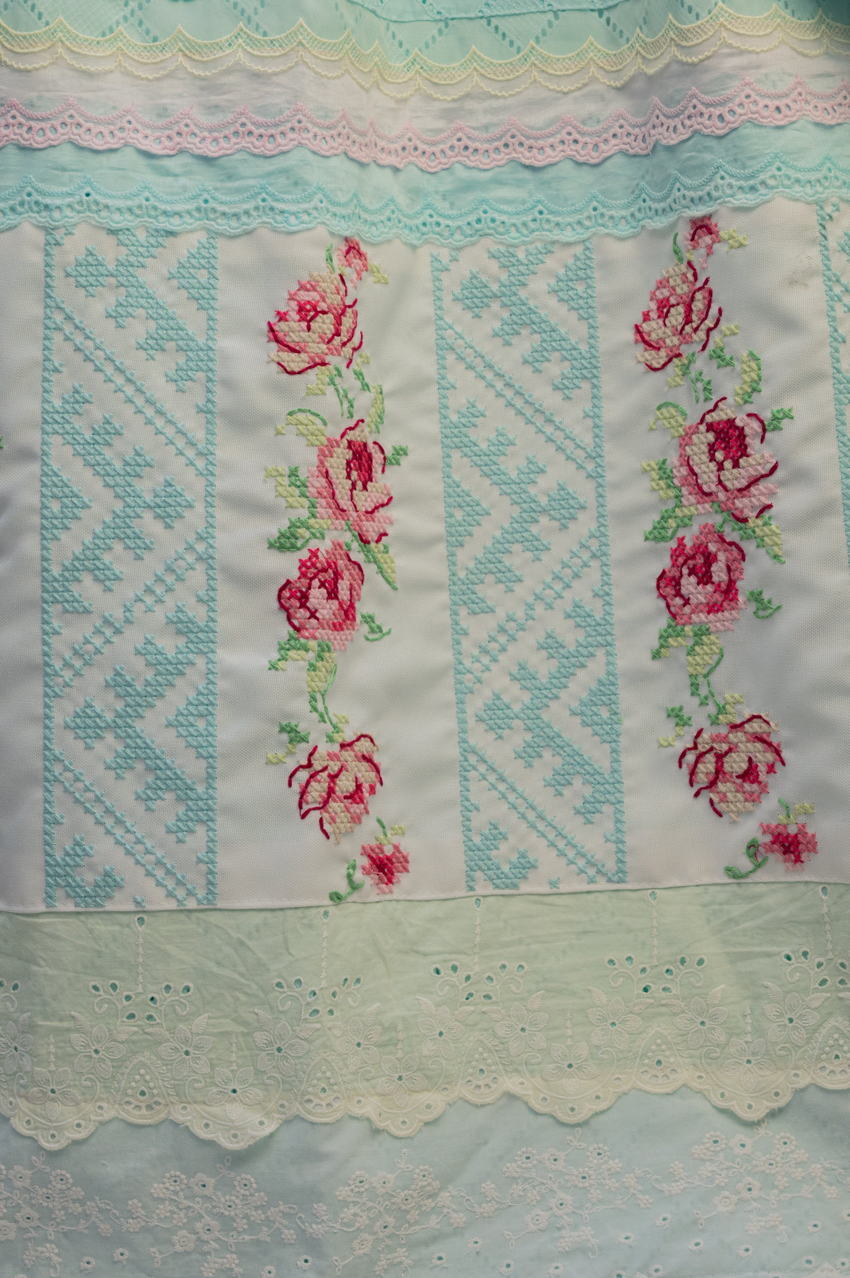 The Spring Breeze & Vintage Rose Rida