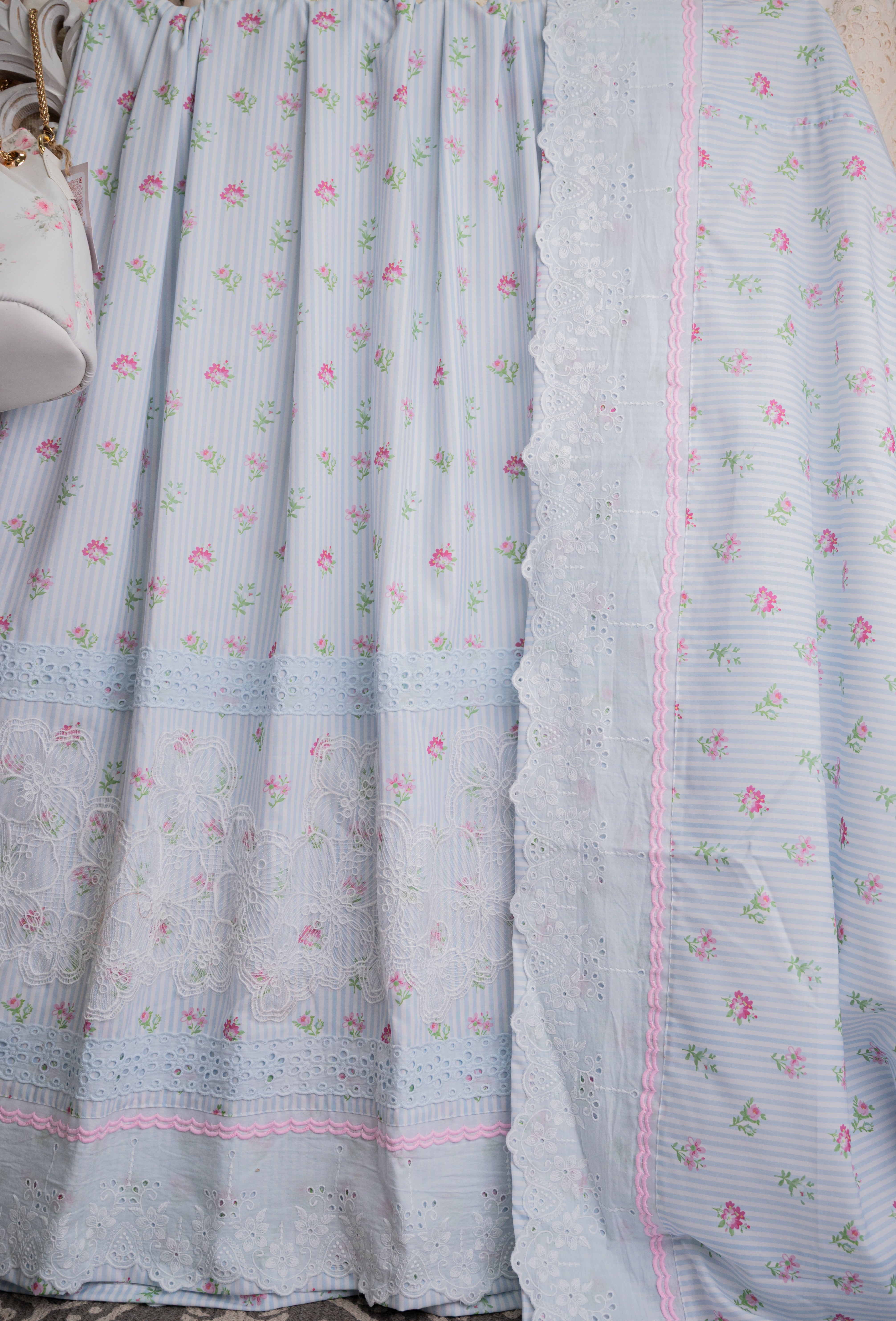 Vintage Stripe & Lace Rida