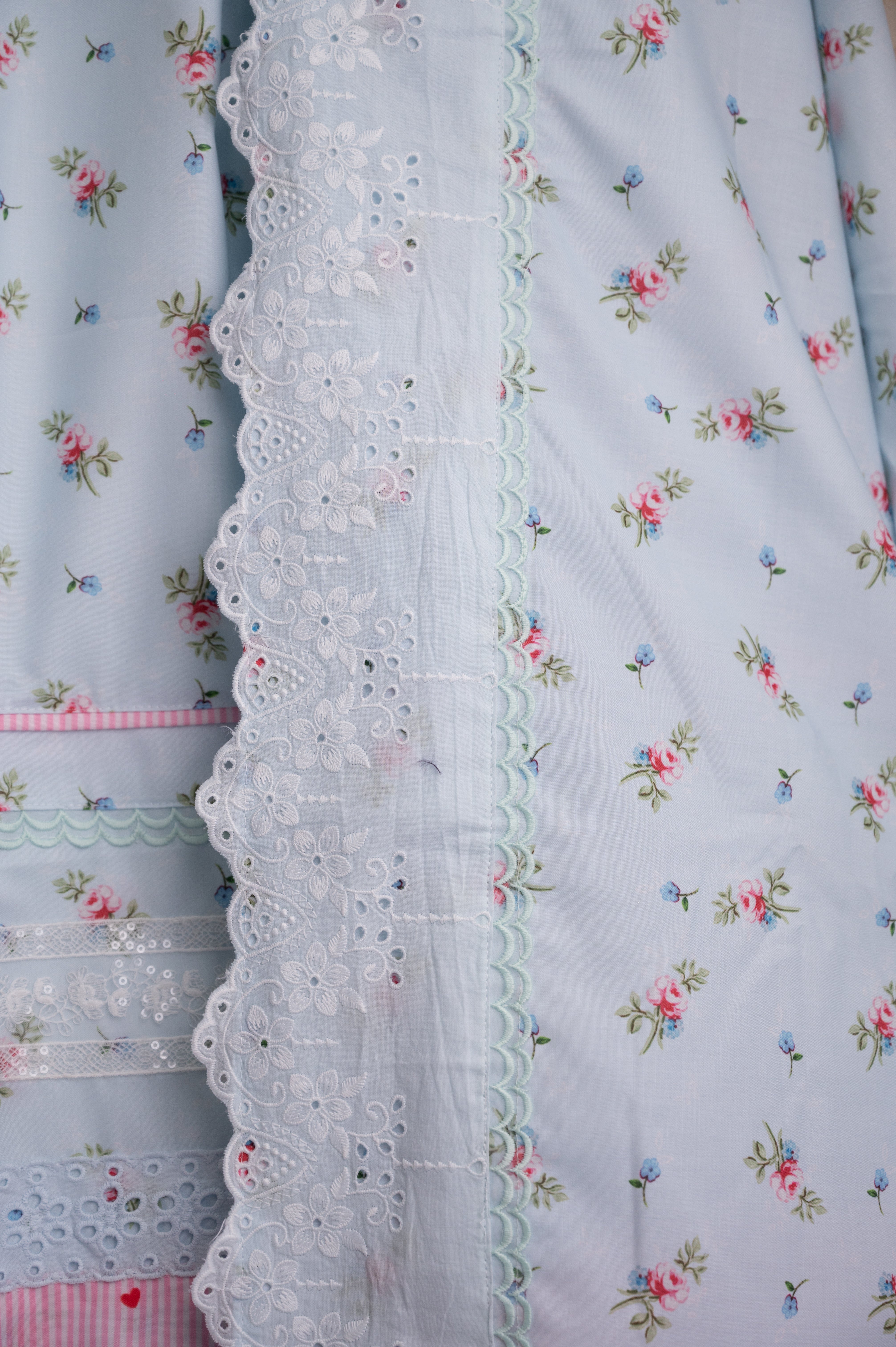Vintage Floral & Hearts Rida