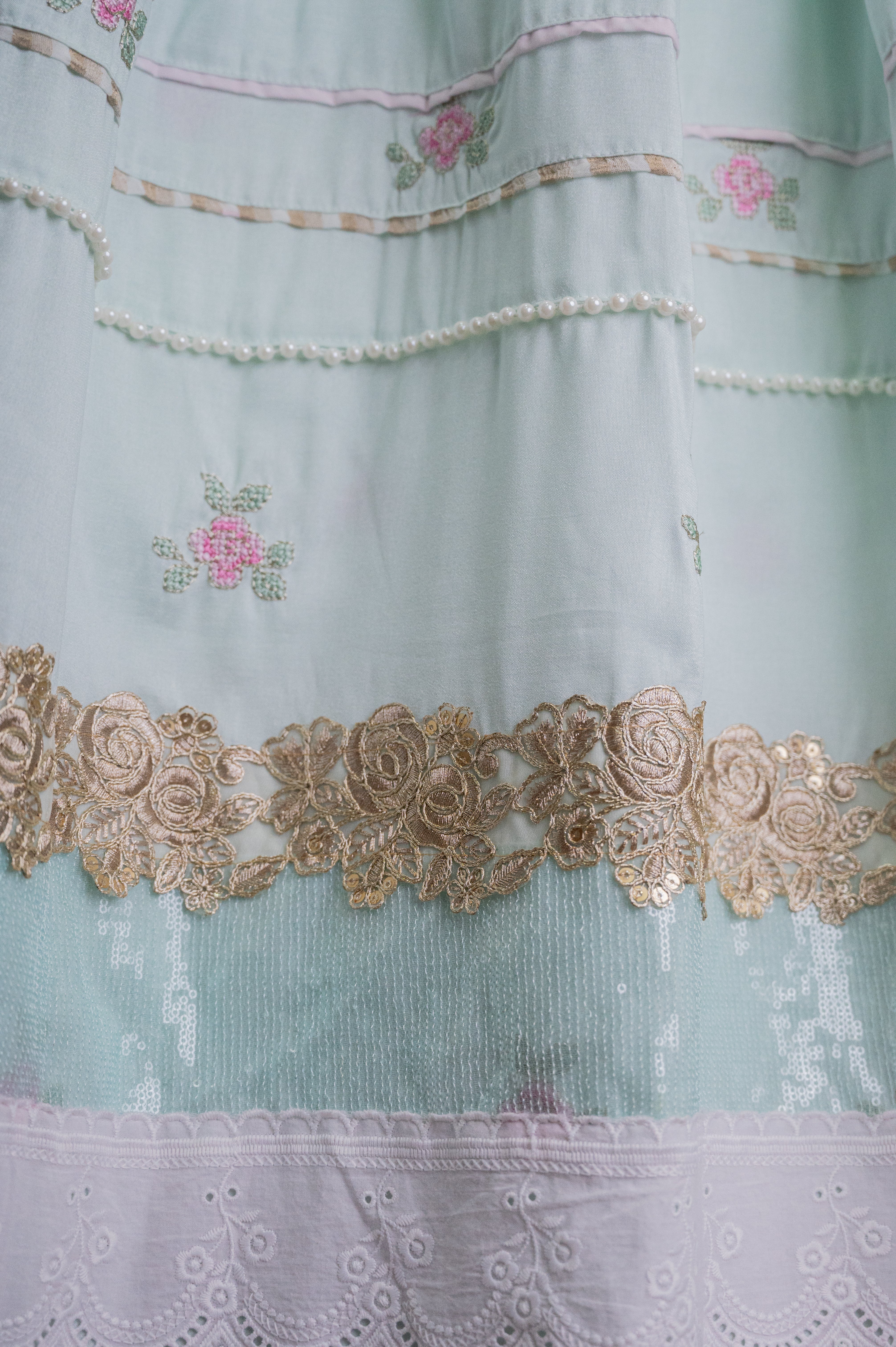 The Mint Blossom Rida